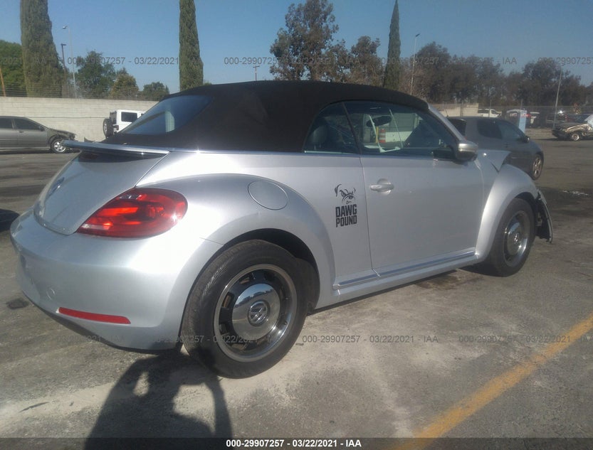 3VW5P7AT7DM811412