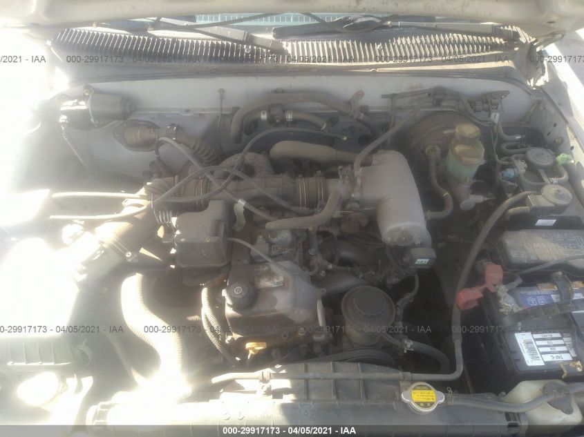 4TAVL52N7YZ683708 2000 Toyota Tacoma