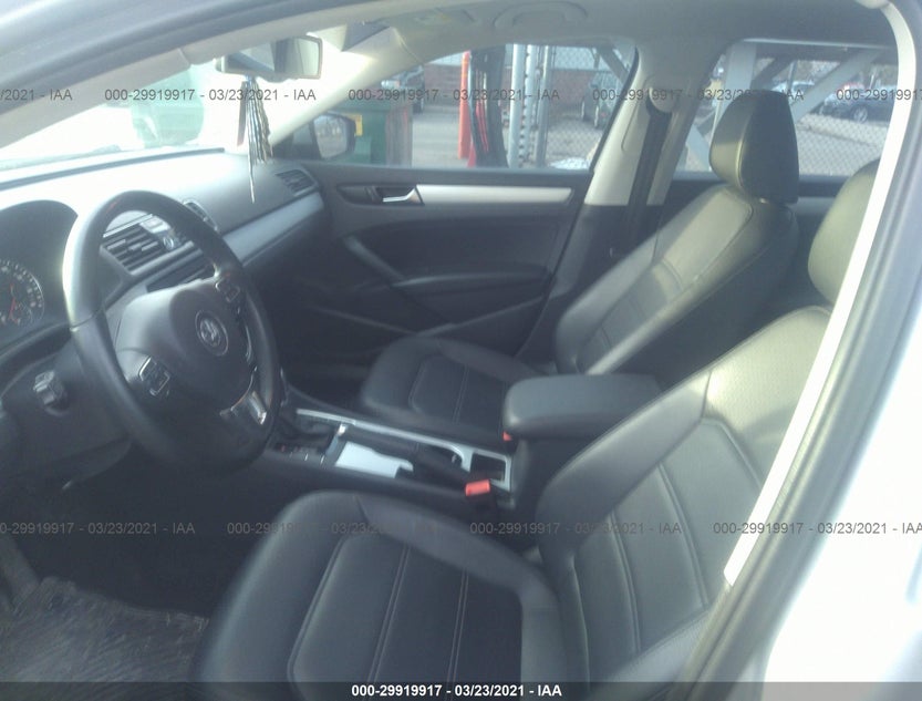 1VWBN7A30DC005583