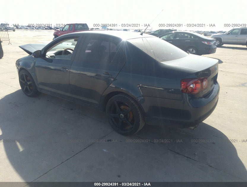 3VWRX7AJ2AM126083