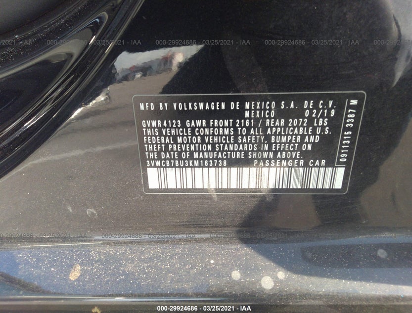 3VWCB7BU3KM163738