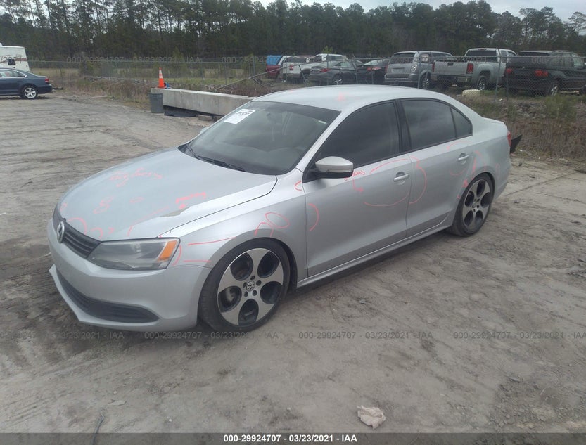 3VWD17AJ8EM395951