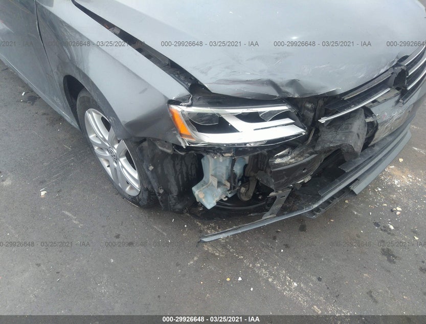 3VW2K7AJ1FM217725