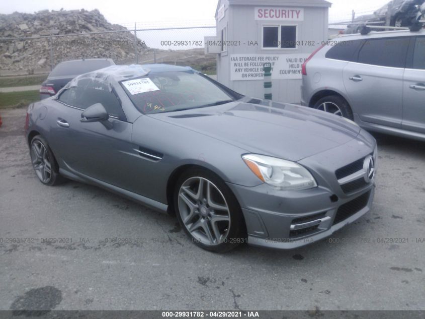 VIN WDDPK5HA8FF099746 2015 Mercedes-Benz SLK-Class,... no.1