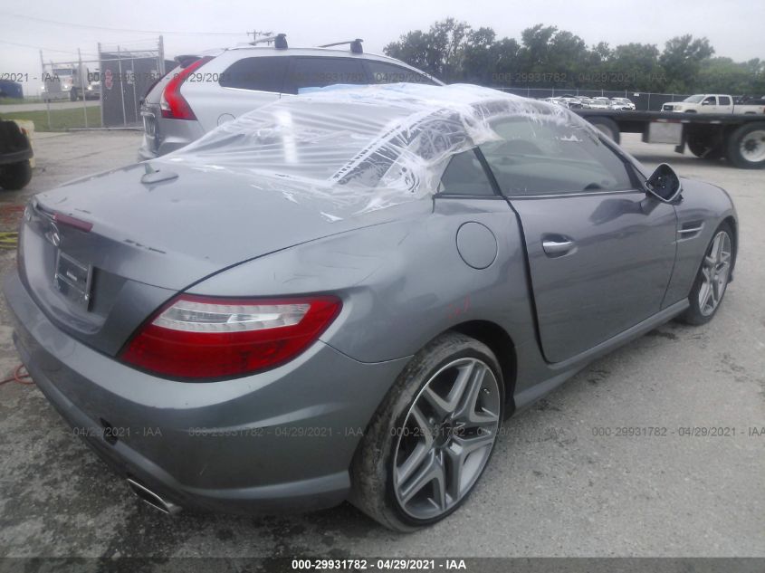 VIN WDDPK5HA8FF099746 2015 Mercedes-Benz SLK-Class,... no.4