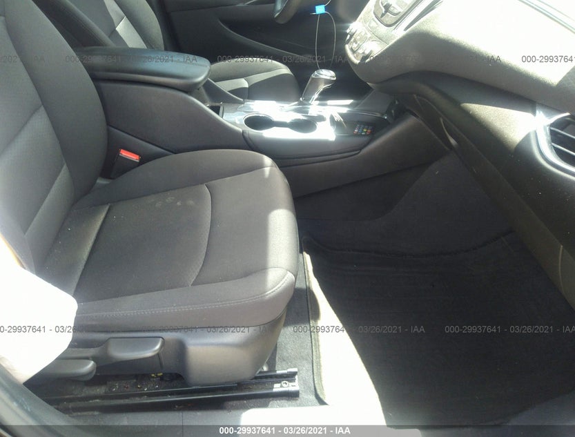 1G1ZD5ST8JF168573