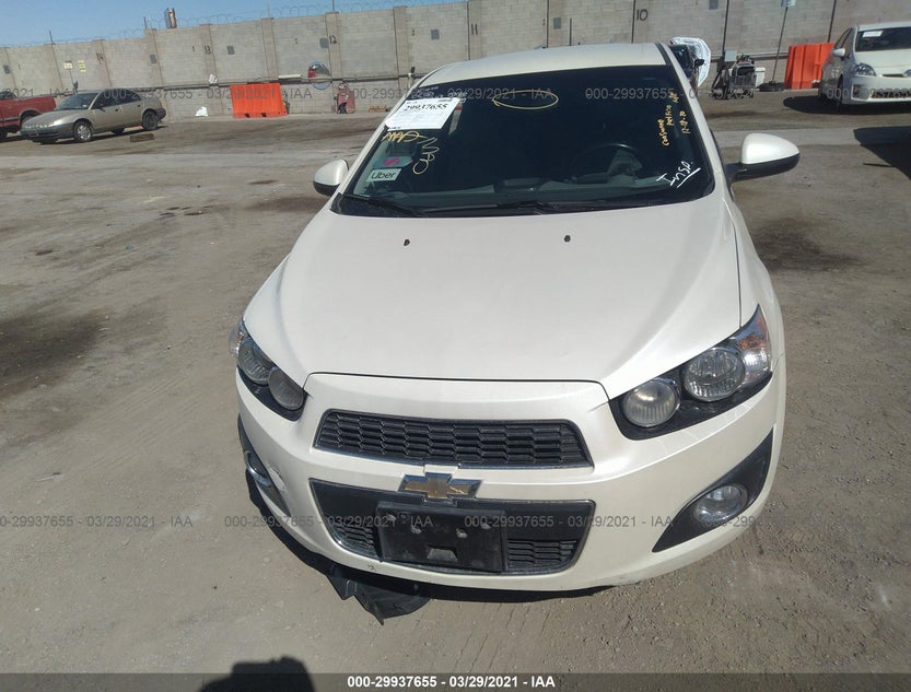 1G1JE6SB6F4189545