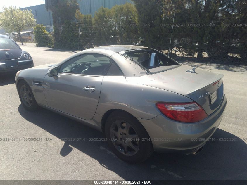 VIN WDDPK4HA5DF059602 2013 Mercedes-Benz SLK-Class,... no.3