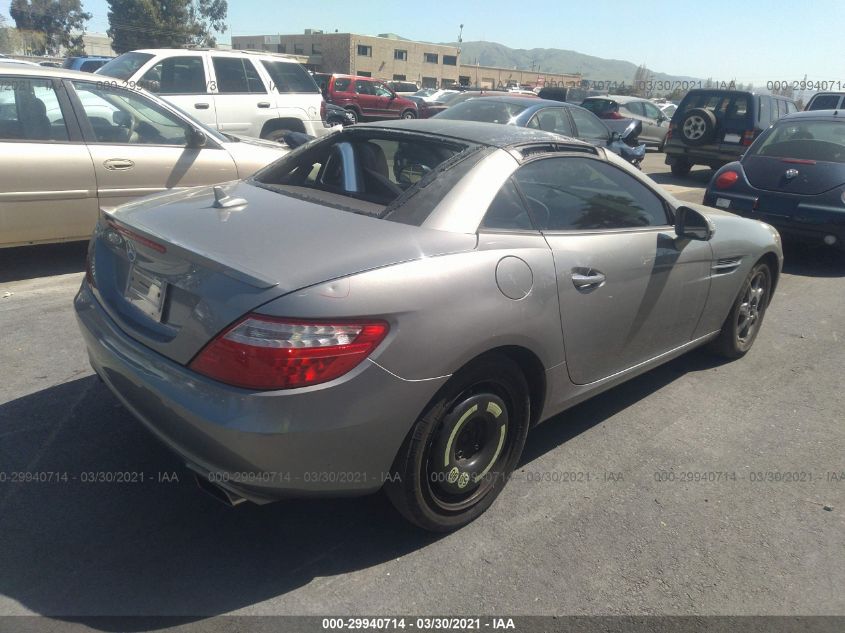 VIN WDDPK4HA5DF059602 2013 Mercedes-Benz SLK-Class,... no.4