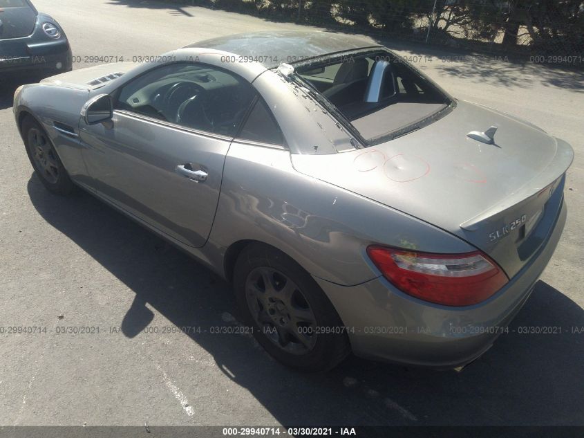 VIN WDDPK4HA5DF059602 2013 Mercedes-Benz SLK-Class,... no.6