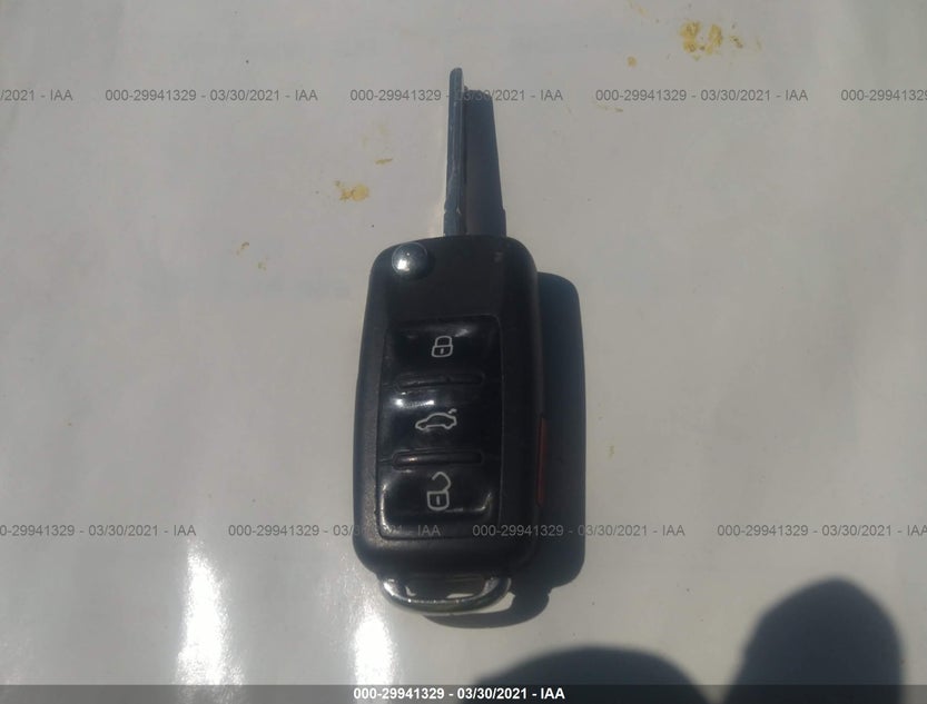 1VWAT7A39EC071052
