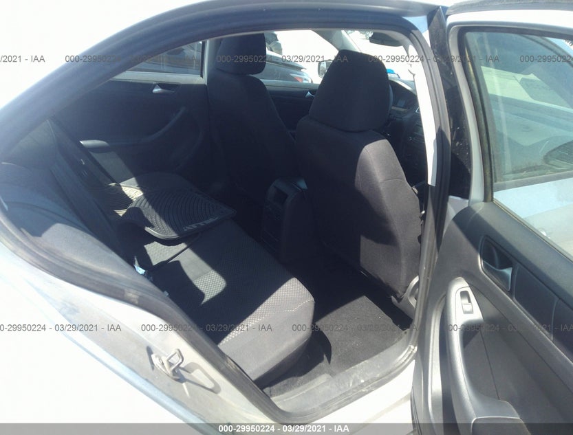 3VW2K7AJ4EM289100