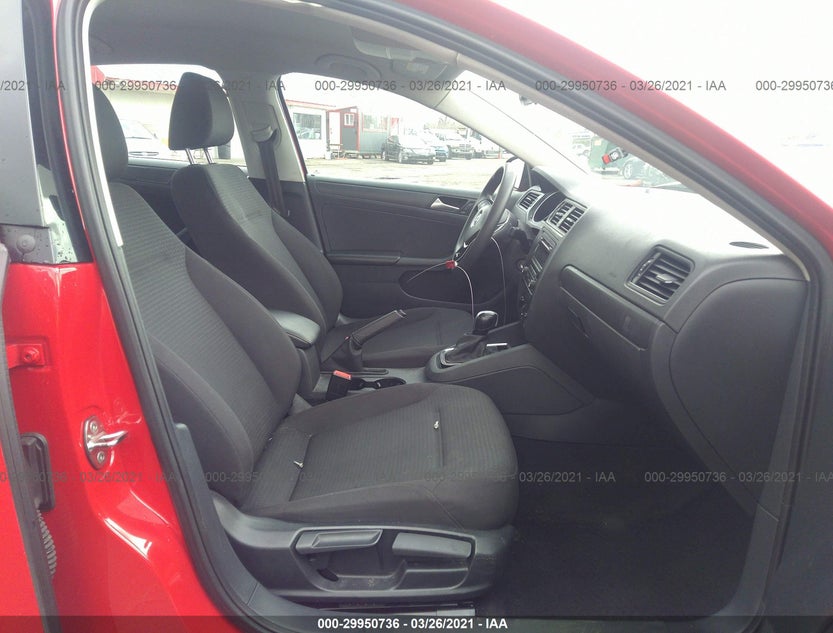 3VW2K7AJ4FM328012
