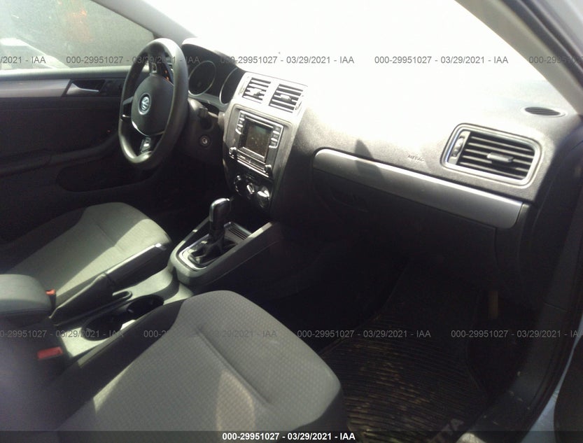3VW2B7AJ0HM291480