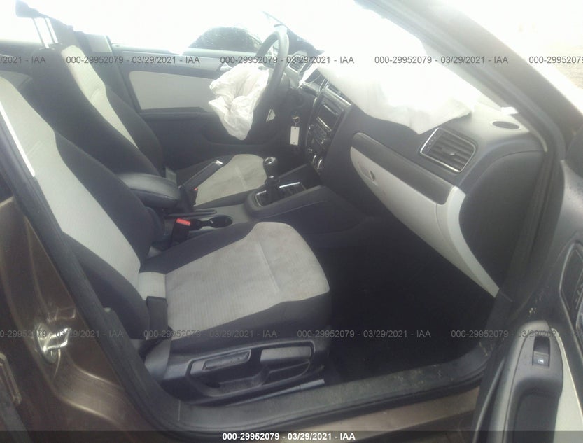 3VW3A7AJ1FM406933