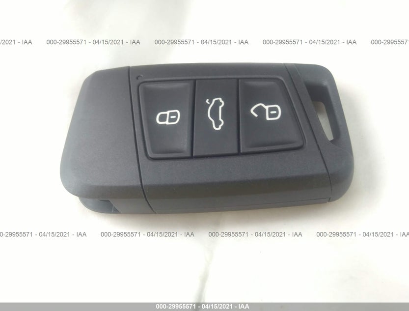 3VWCB7BUXKM172694