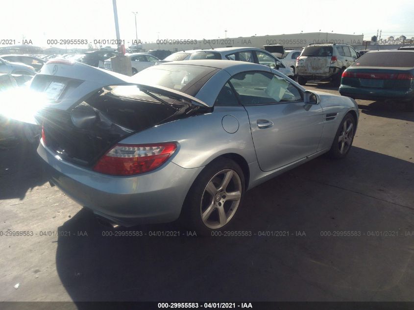 VIN WDDPK4HA0FF104108 2015 Mercedes-Benz SLK-Class,... no.4