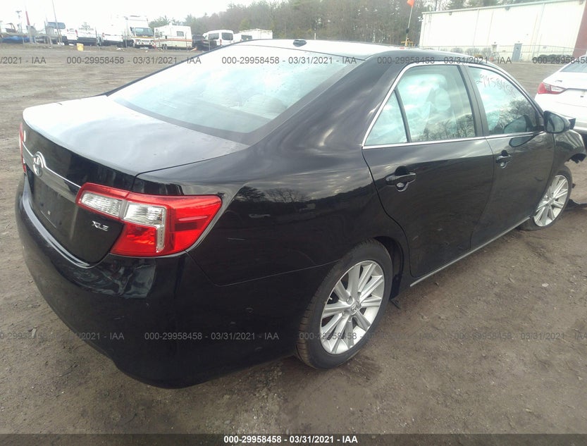 4T1BK1FK9CU511667