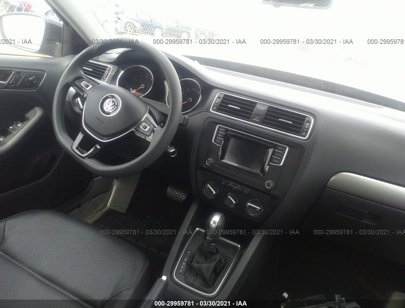 3VWDB7AJ4JM201889