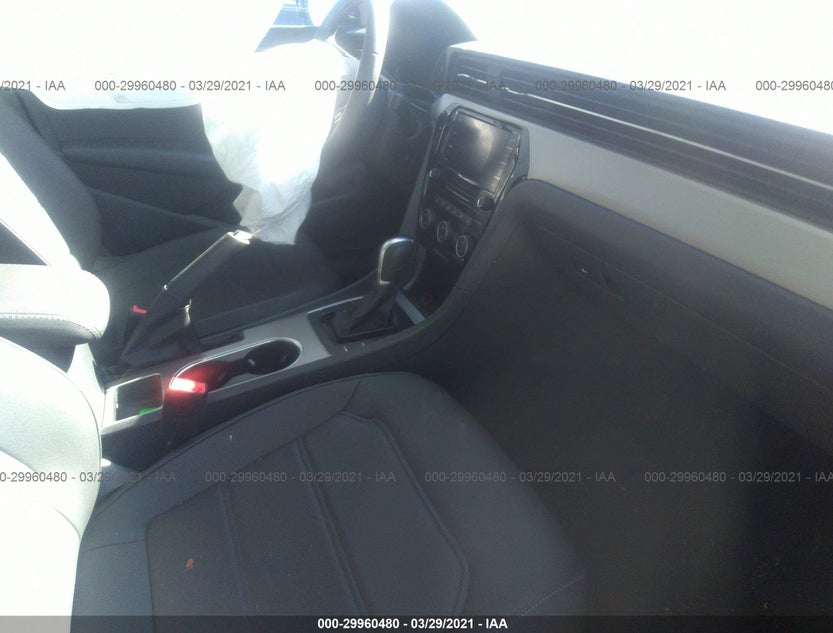 1VWSA7A37MC000408
