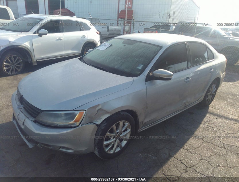 3VWDX7AJ8CM078358