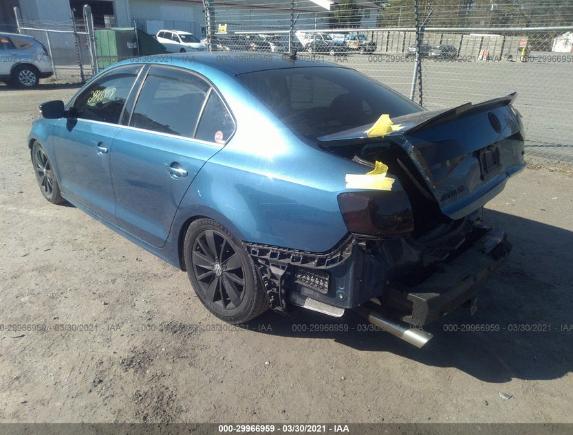 3VW3A7AJ7FM418505