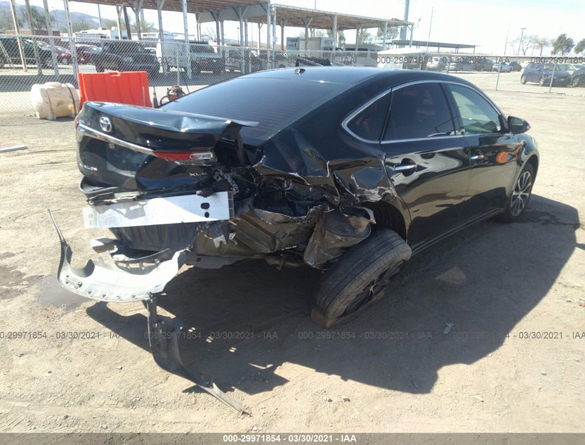 4T1BK1EB5JU267532