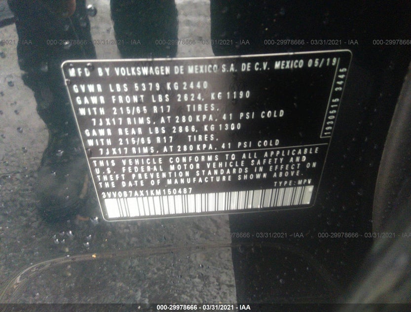 3VV0B7AX1KM150487