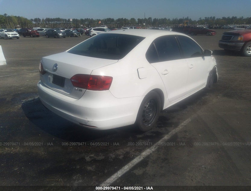 3VWDX7AJ6BM337704