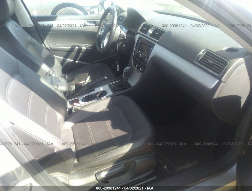 1VWBN7A36DC027393