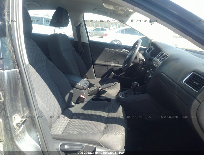 3VWLL7AJ7EM316436