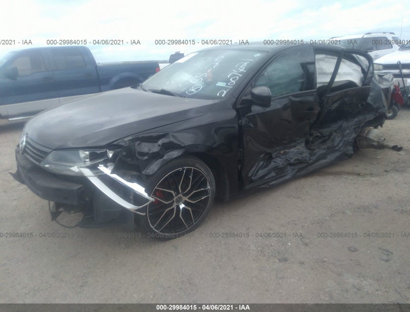 3VW2K7AJ0BM306034