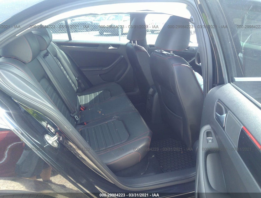 3VW4S7AJ4GM227188