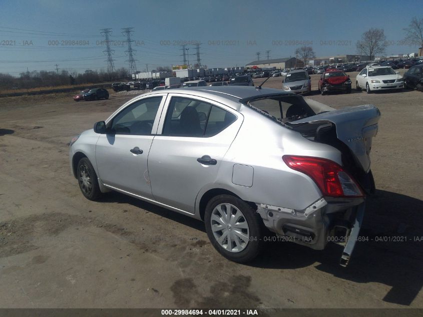 2015 Nissan Versa 1.6 S VIN: 3N1CN7AP5FL820334 Lot: 29984694