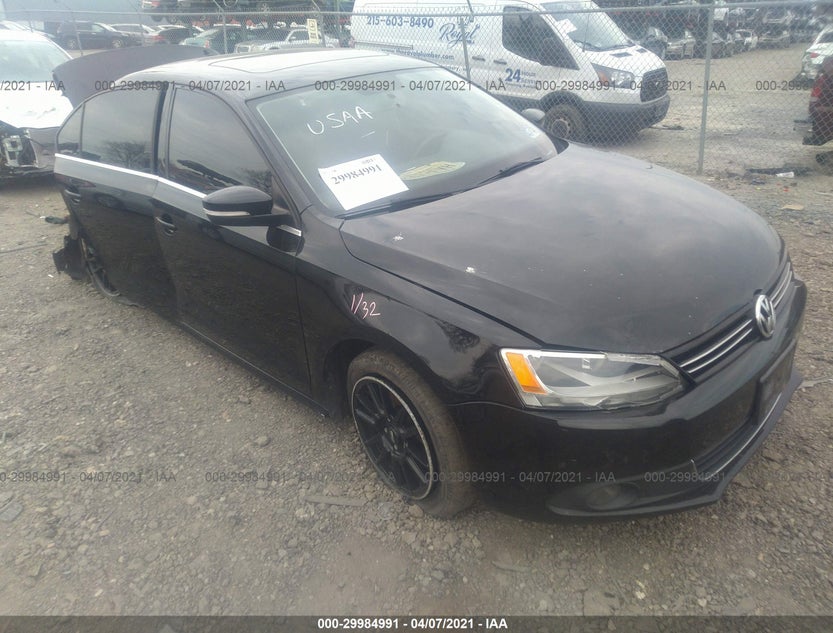 3VWLL7AJ2CM368795
