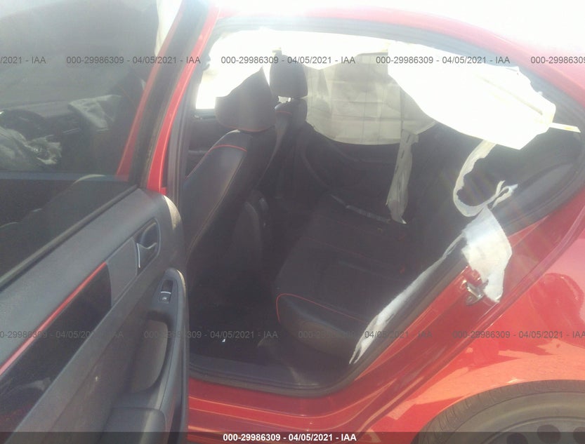3VW4T7AJ0FM318101