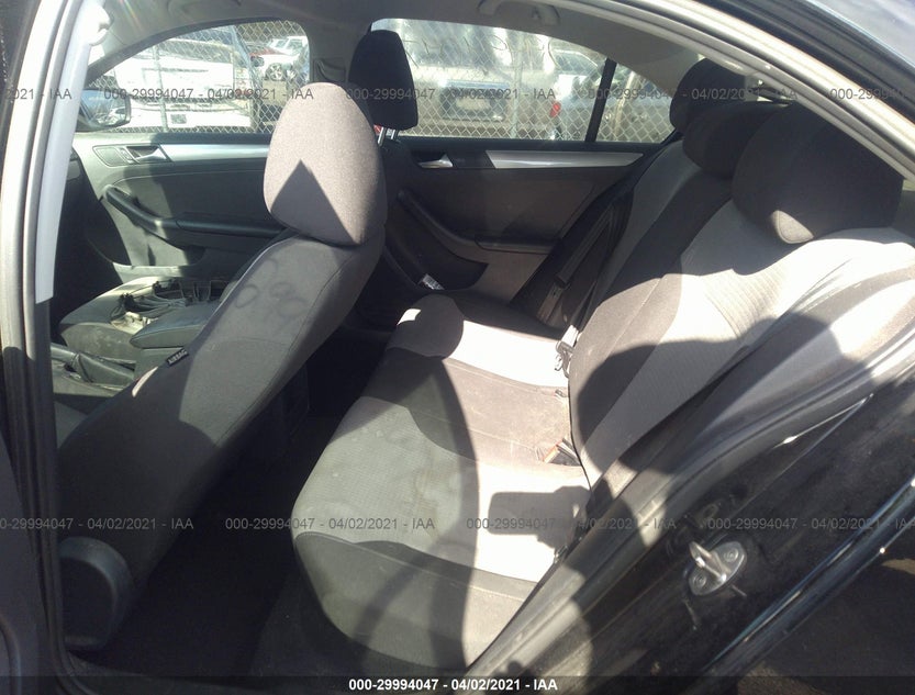 3VW167AJ1HM286126
