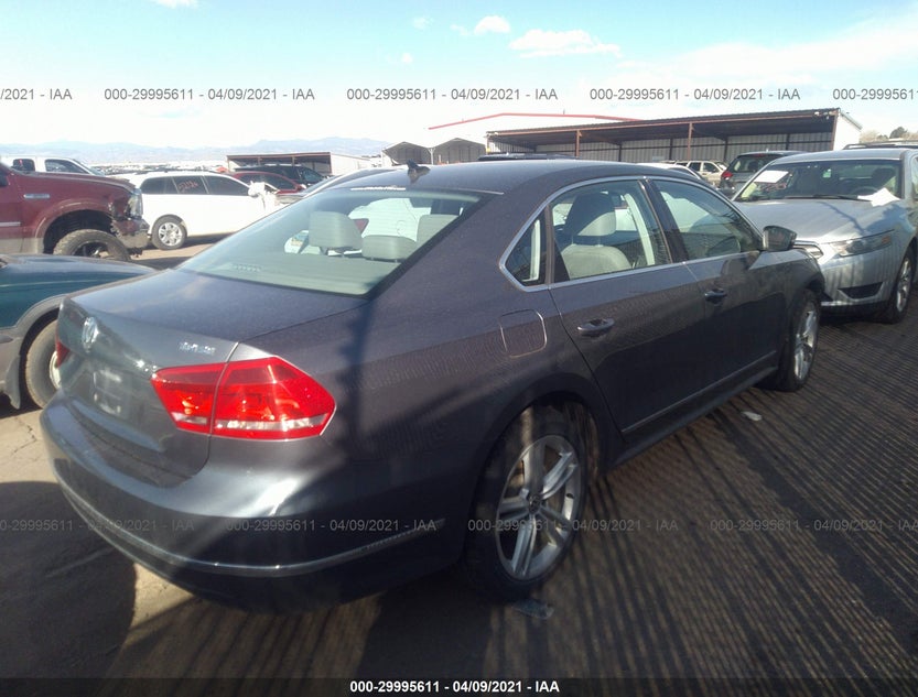 1VWBN7A39EC095379