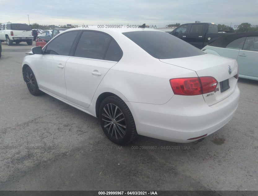 3VWLP7AJ2CM407356