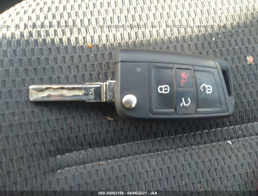 3VWB17AU9JM278388