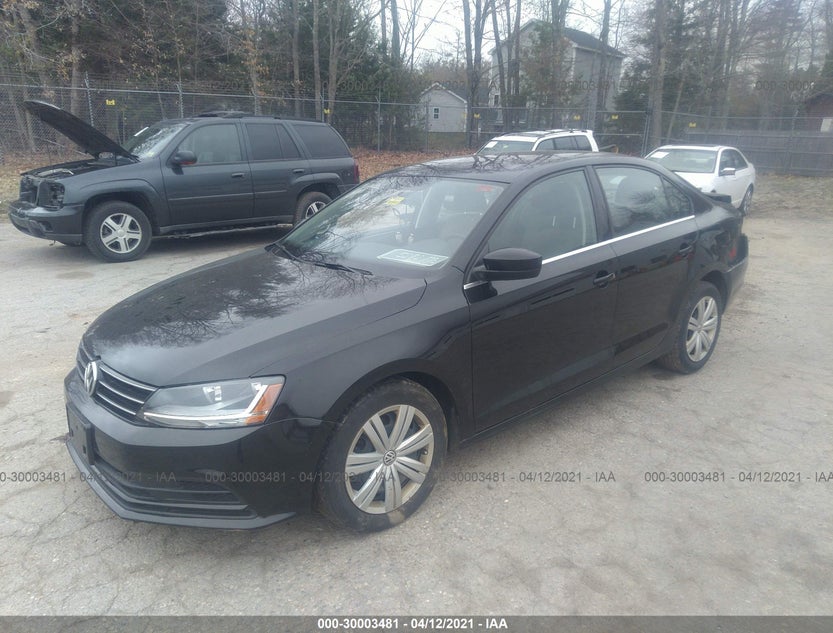 3VW2B7AJ5HM377271