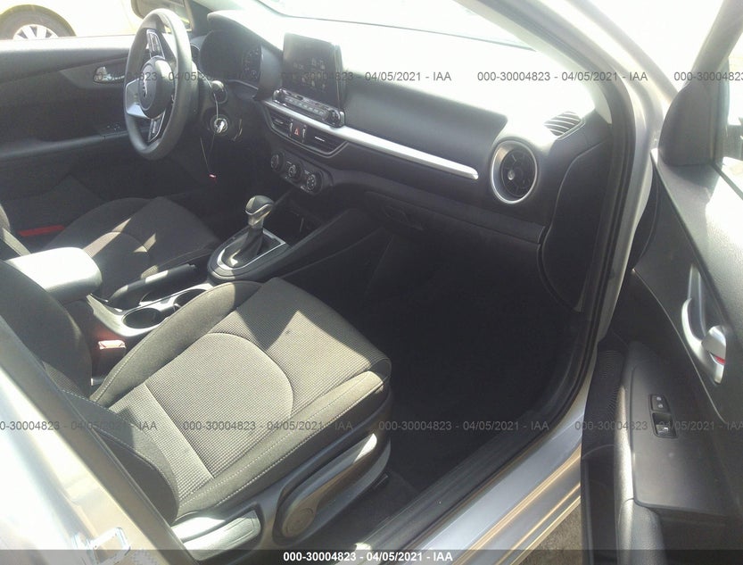 3KPF24AD6LE156004