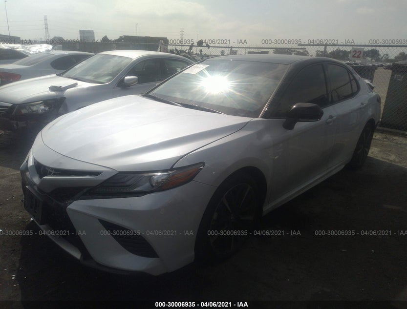 4T1B61HKXKU299359