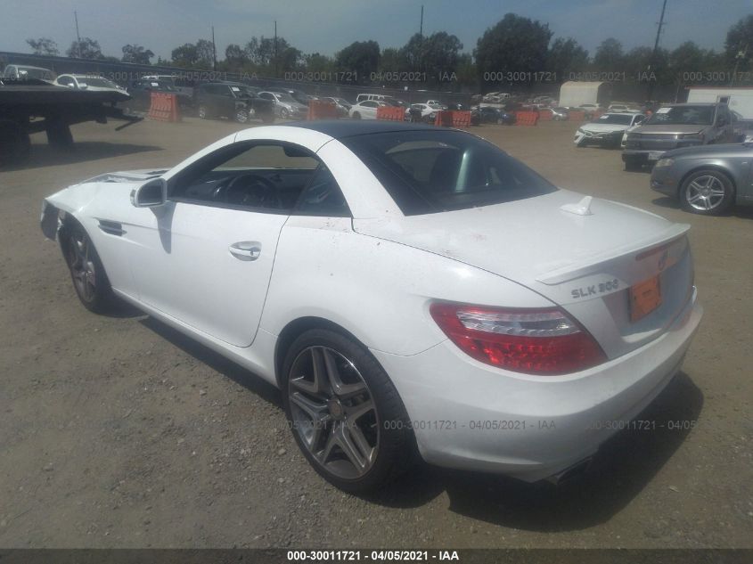 VIN WDDPK3JA8GF121907 2016 Mercedes-Benz SLK-Class,... no.3