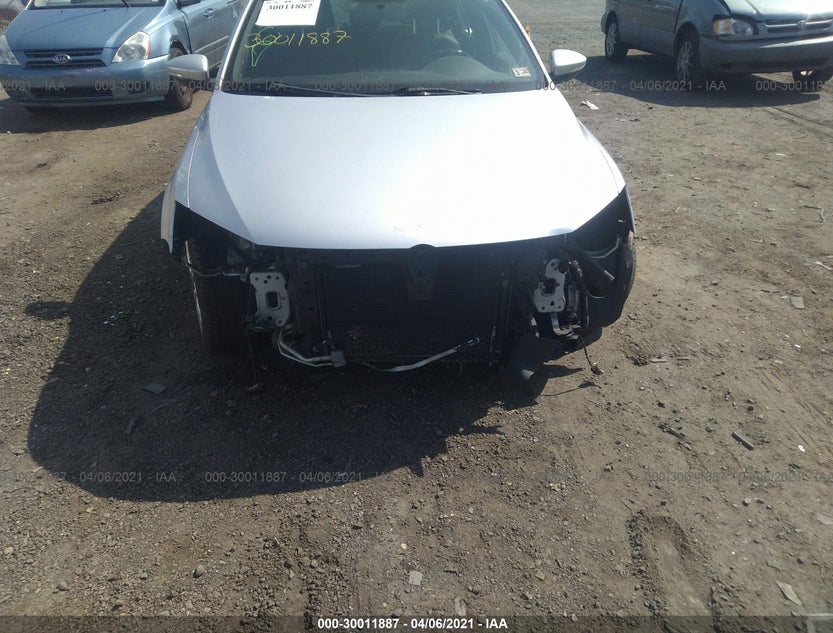 3VW5T7AJ6EM290419