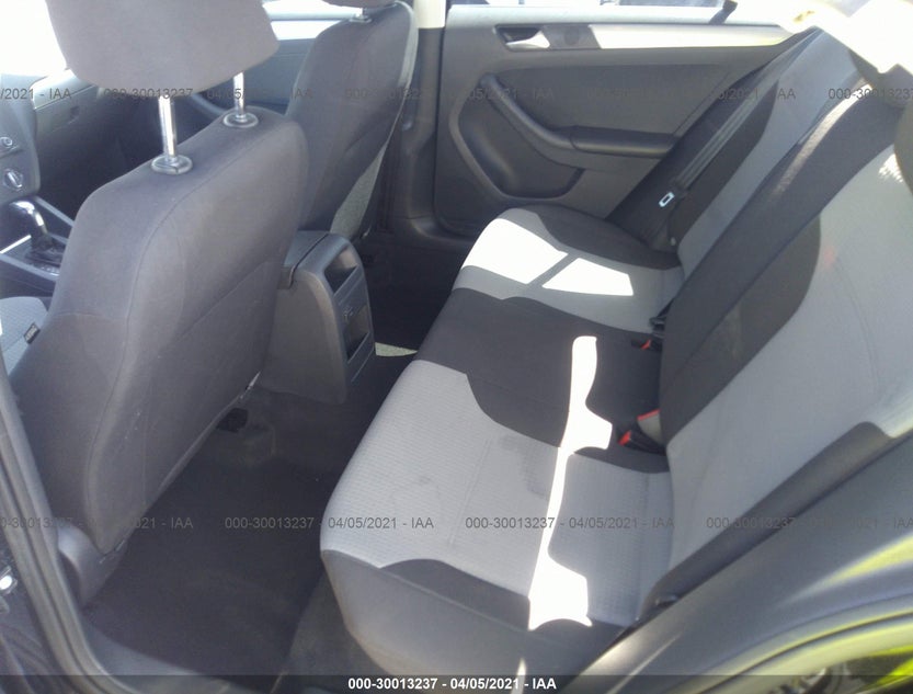 3VW2B7AJ6HM214435