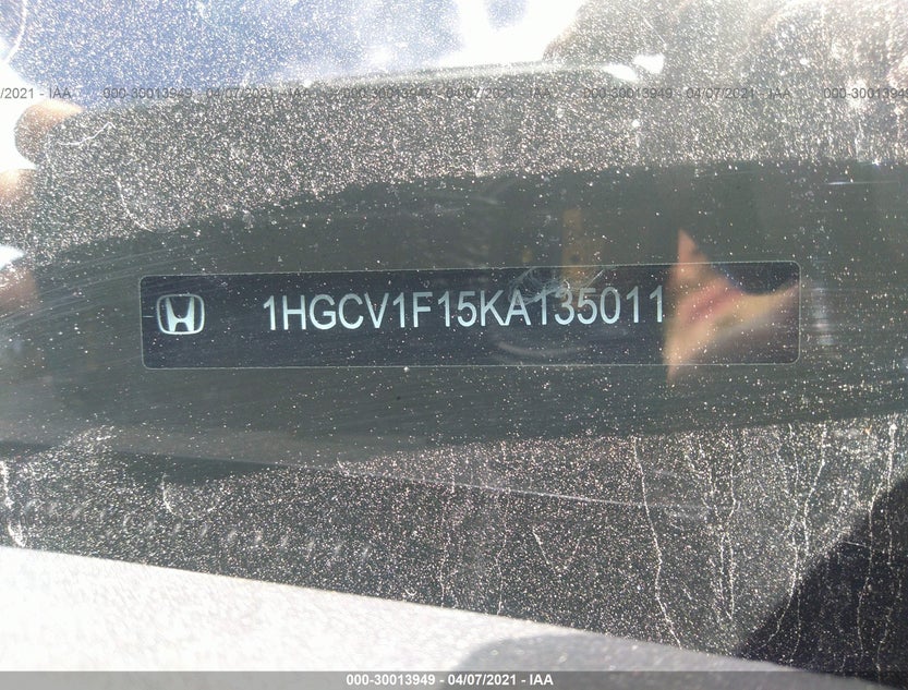 1HGCV1F15KA135011