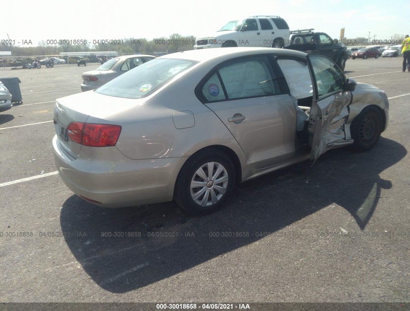 3VW2K7AJ4EM328560