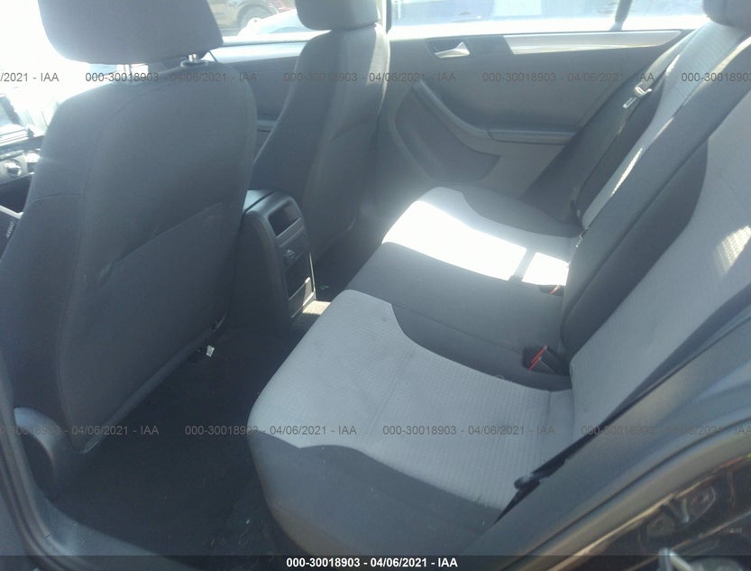 3VW2B7AJ2HM334295
