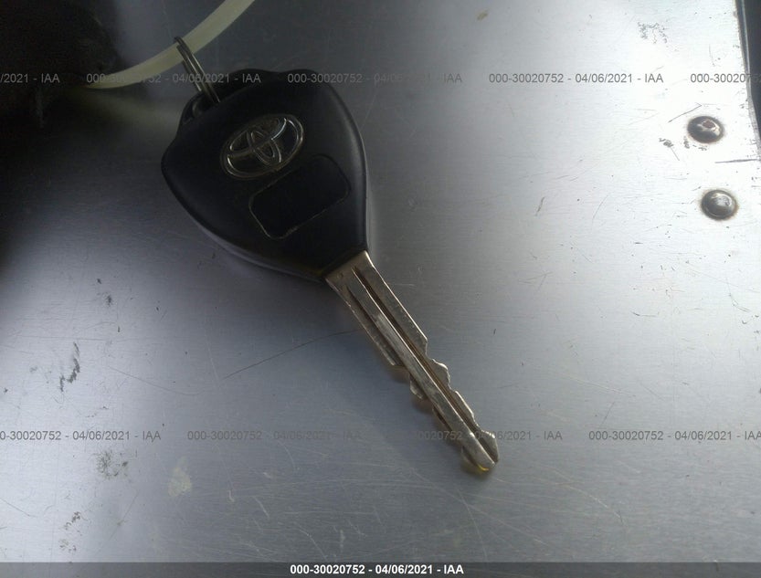 4T1BF3EK8AU109198